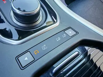 Land-Rover Range-Rover-Evoque