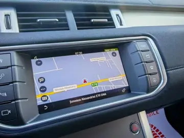 Land-Rover Range-Rover-Evoque