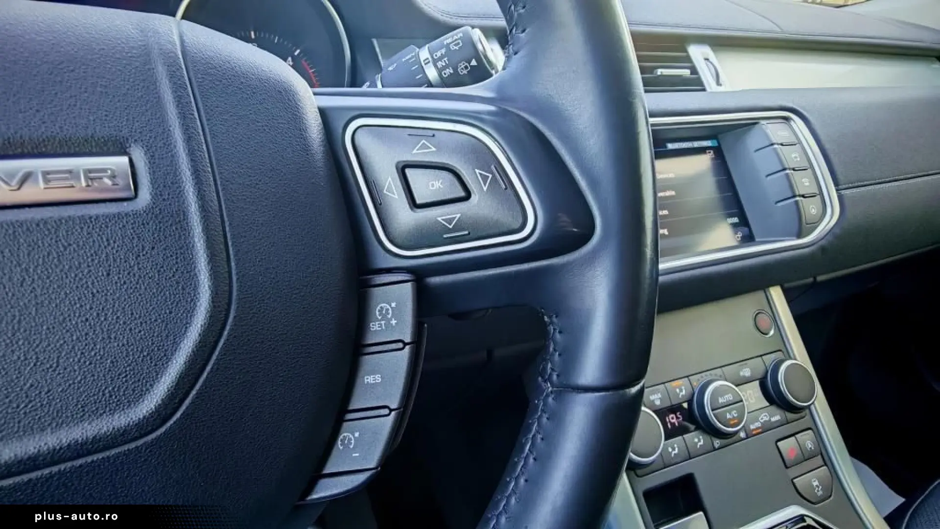 Land-Rover Range-Rover-Evoque