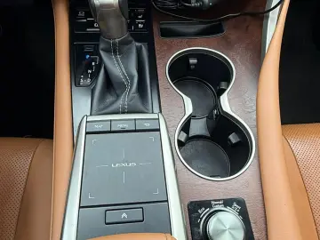 Lexus Seria-Rx