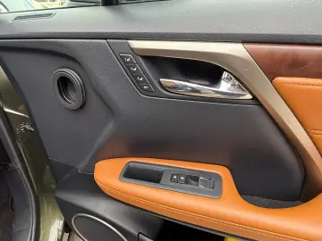 Lexus Seria-Rx