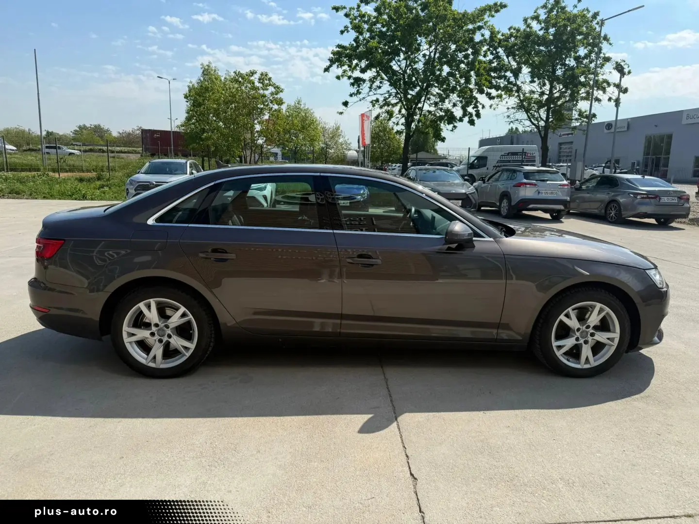 Audi A4 2.0  150 hp AT