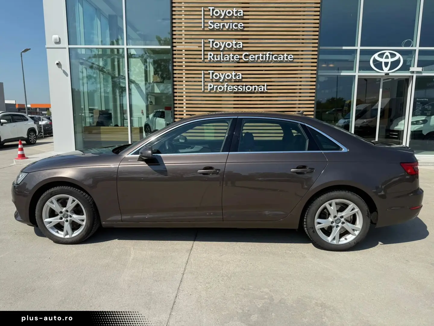 Audi A4 2.0  150 hp AT