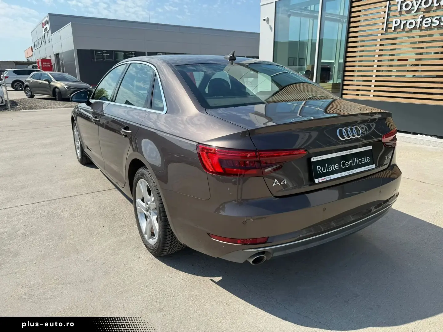 Audi A4 2.0  150 hp AT