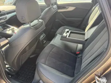 Audi A4 2.0  150 hp AT
