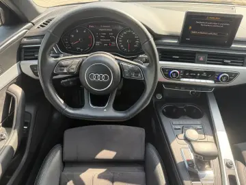 Audi A4 2.0  150 hp AT