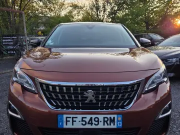 Peugeot 3008 1.5 dci automata an 2019 impecabila km reali