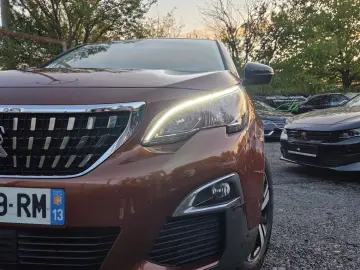 Peugeot 3008 1.5 dci automata an 2019 impecabila km reali