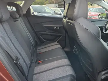 Peugeot 3008 1.5 dci automata an 2019 impecabila km reali