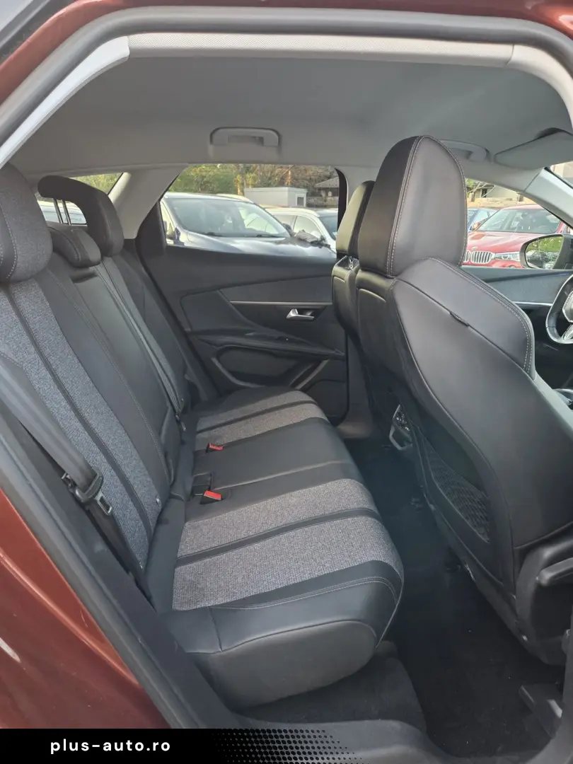 Peugeot 3008 1.5 dci automata an 2019 impecabila km reali