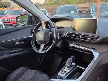 Peugeot 3008 1.5 dci automata an 2019 impecabila km reali