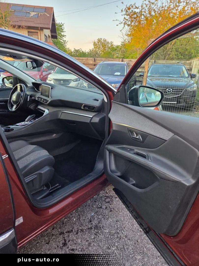 Peugeot 3008 1.5 dci automata an 2019 impecabila km reali