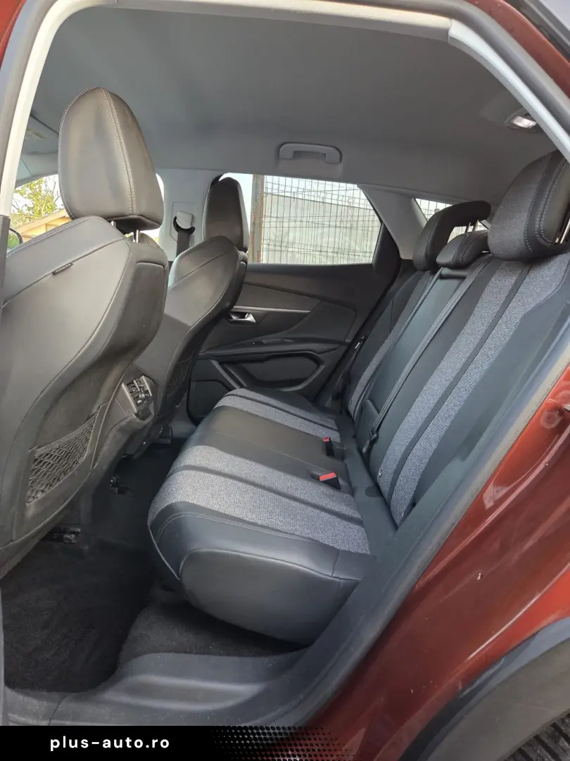 Peugeot 3008 1.5 dci automata an 2019 impecabila km reali