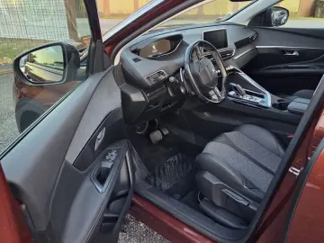 Peugeot 3008 1.5 dci automata an 2019 impecabila km reali