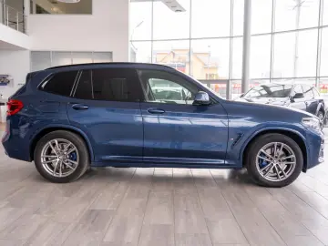 BMW X3 30e