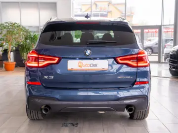 BMW X3 30e