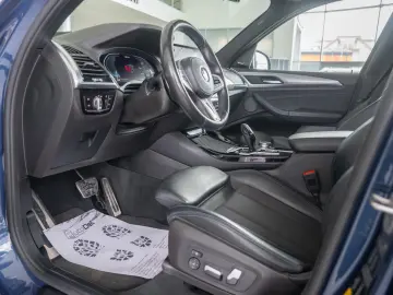 BMW X3 30e
