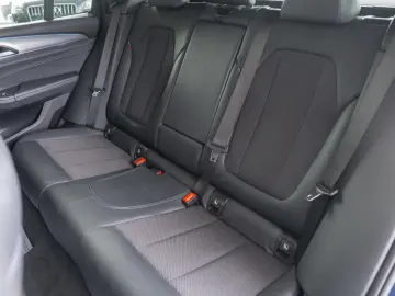 BMW X3 30e