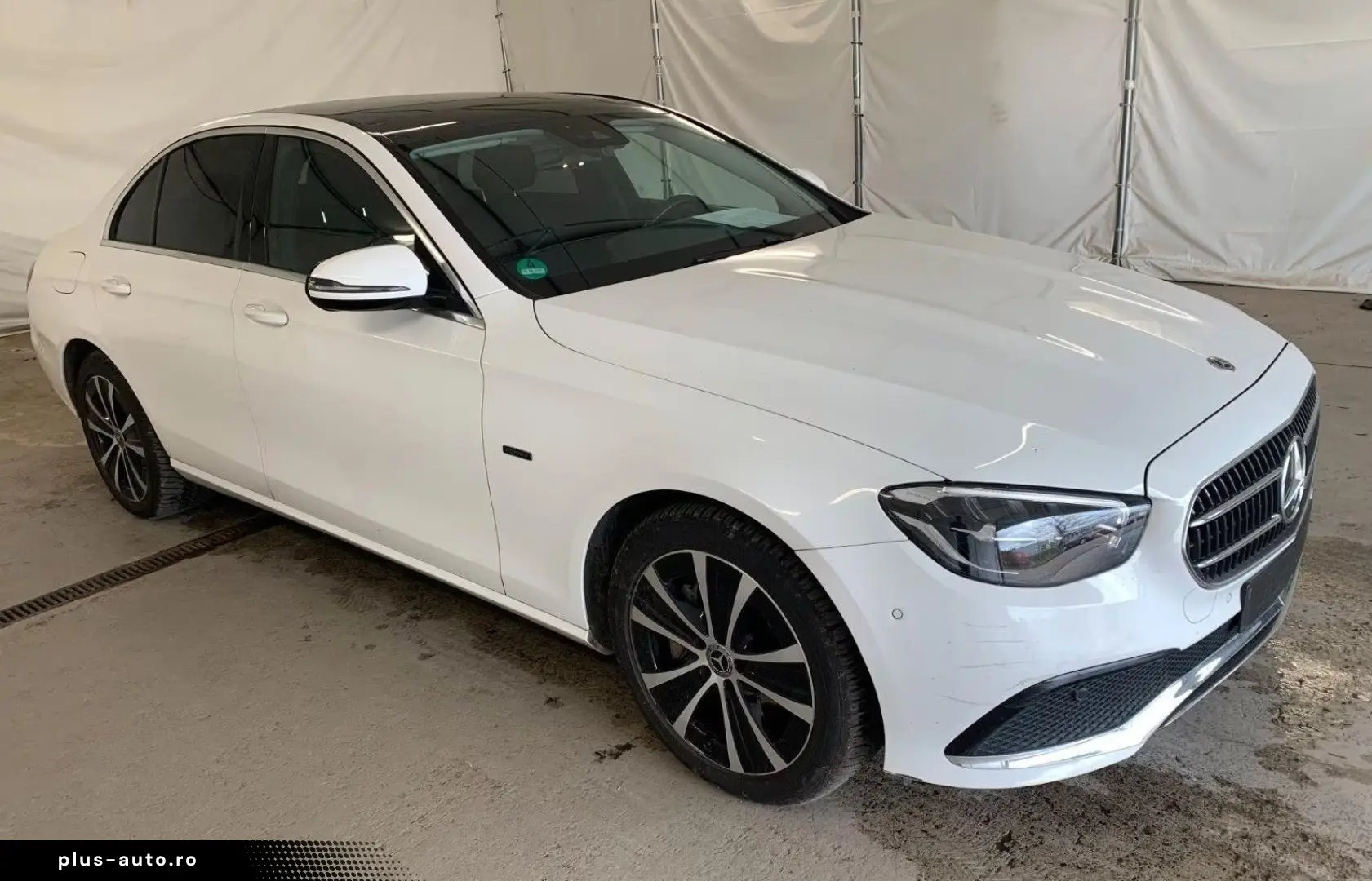 MERCEDES-BENZ E 300 e Lim. Avantgarde Virtual Pano Kam
