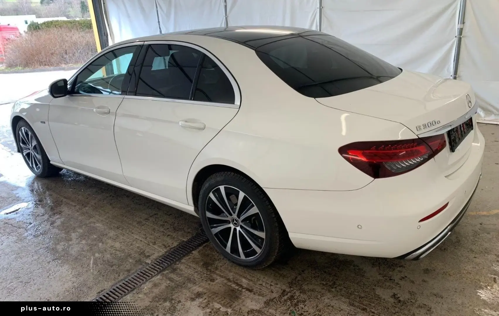 MERCEDES-BENZ E 300 e Lim. Avantgarde Virtual Pano Kam