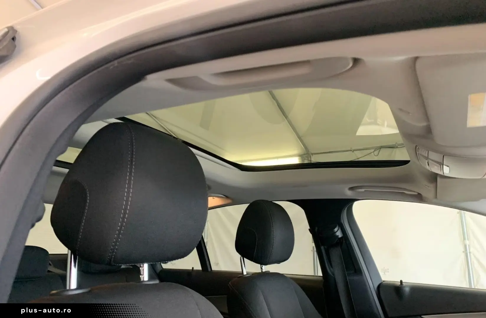 MERCEDES-BENZ E 300 e Lim. Avantgarde Virtual Pano Kam