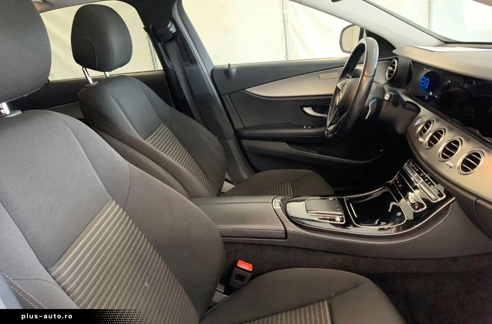 MERCEDES-BENZ E 300 e Lim. Avantgarde Virtual Pano Kam