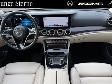 MERCEDES-BENZ E 300e Avantgarde Exclusive AHK RFK 19