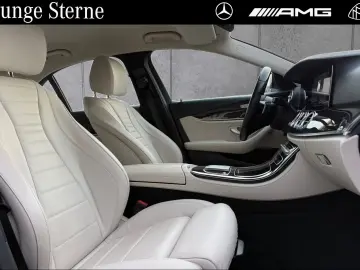 MERCEDES-BENZ E 300e Avantgarde Exclusive AHK RFK 19