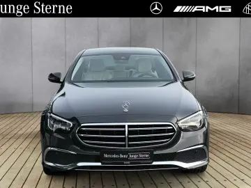 MERCEDES-BENZ E 300e Avantgarde Exclusive AHK RFK 19