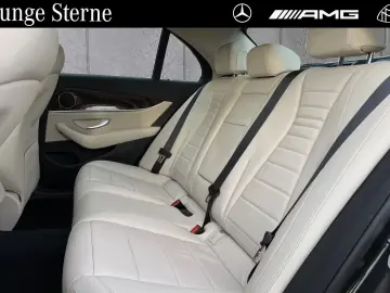 MERCEDES-BENZ E 300e Avantgarde Exclusive AHK RFK 19
