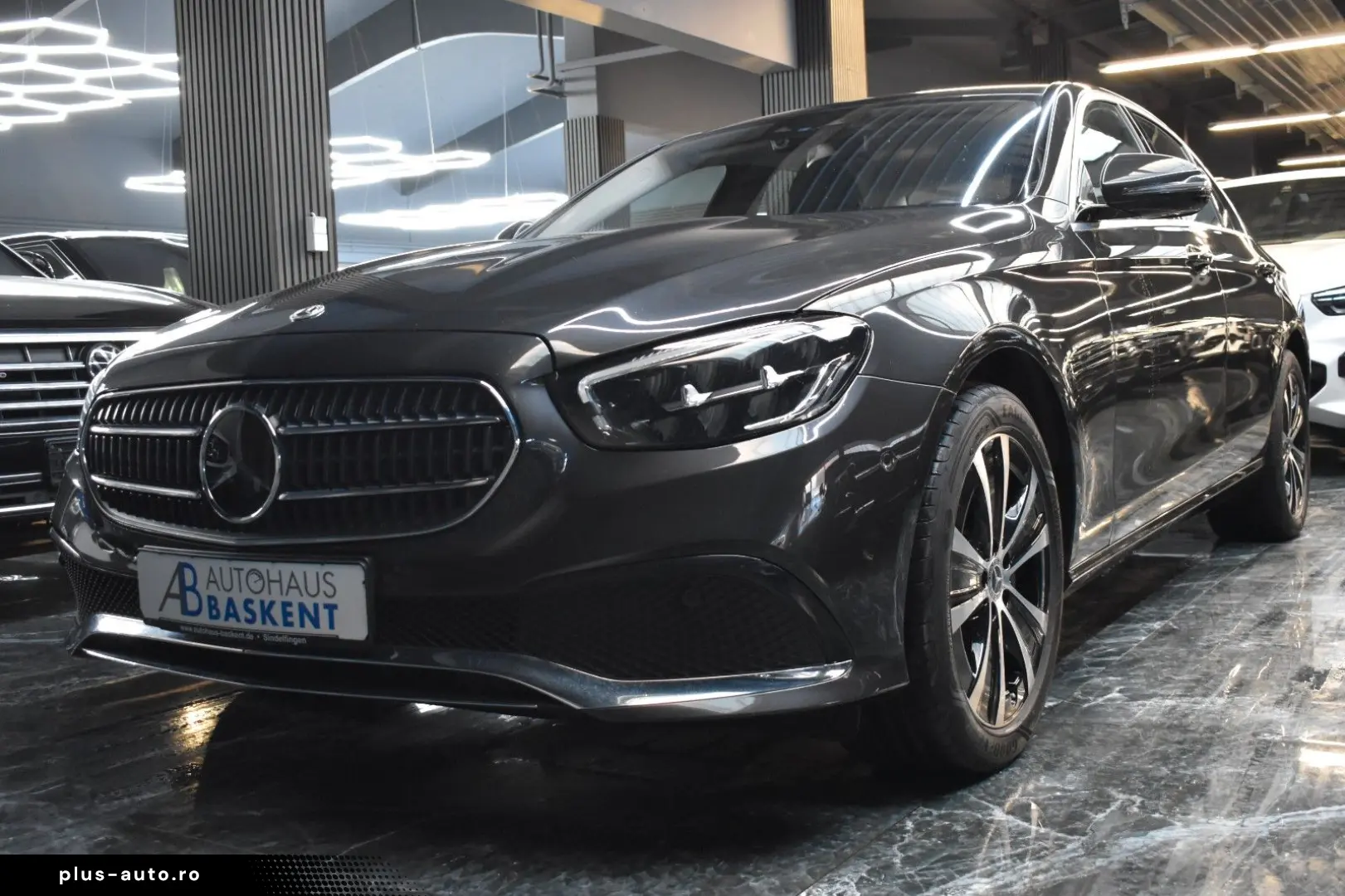 MERCEDES-BENZ E 300 e Lim. AVANTGARDE LED AHK NAVI WIDE