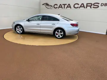Volkswagen Passat-Cc