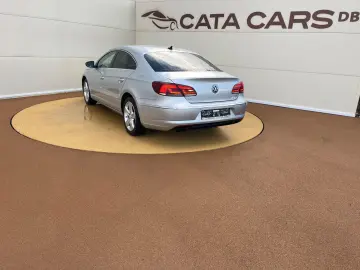 Volkswagen Passat-Cc