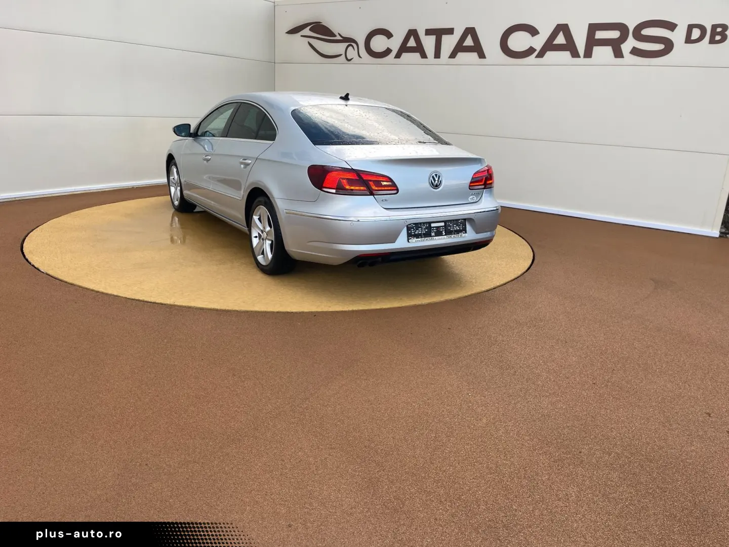 Volkswagen Passat-Cc