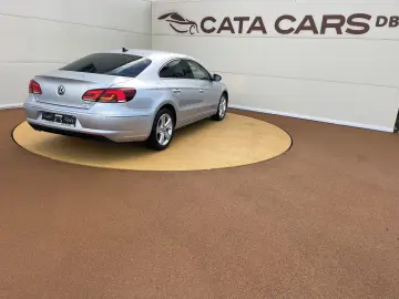 Volkswagen Passat-Cc