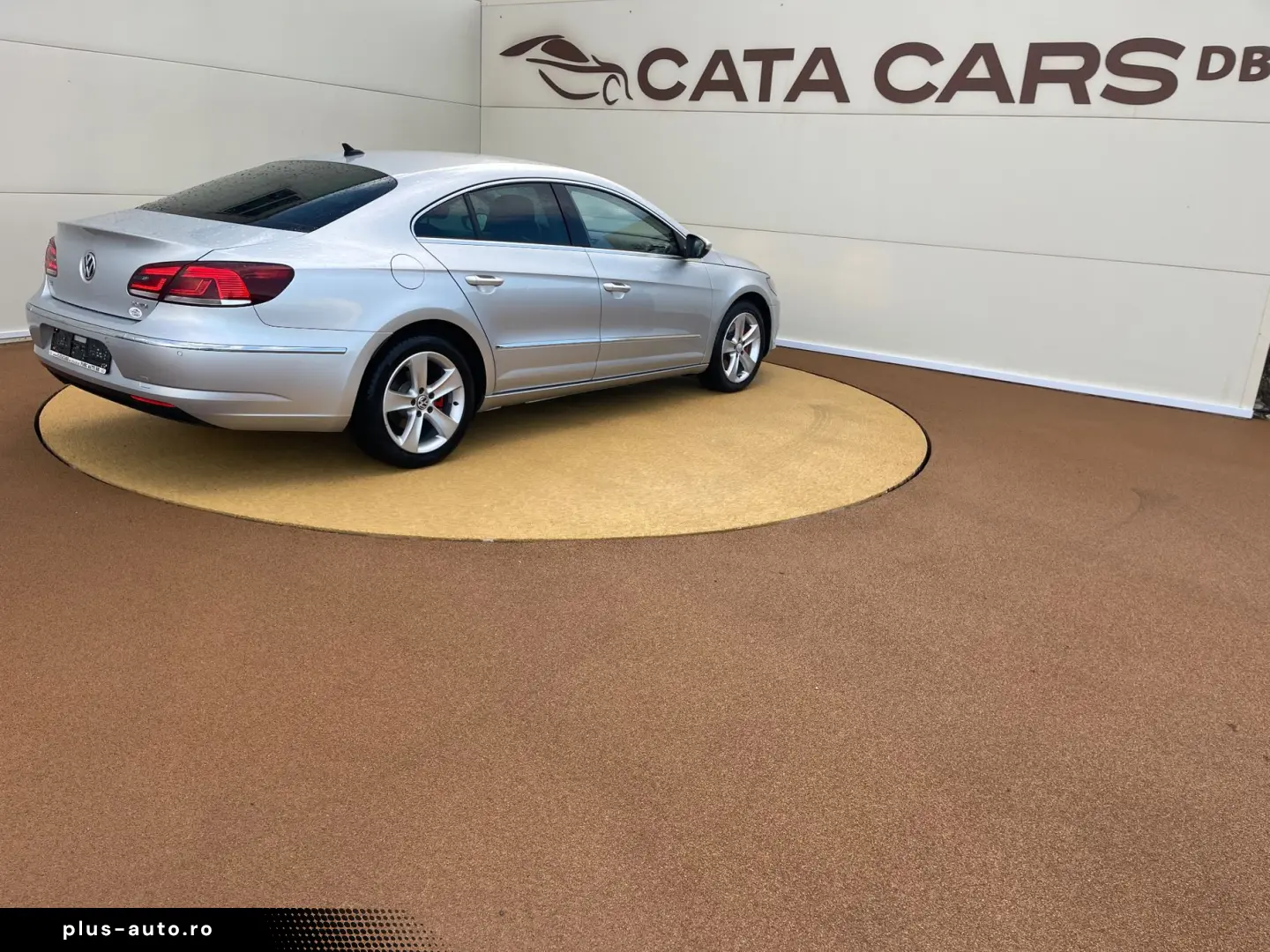 Volkswagen Passat-Cc