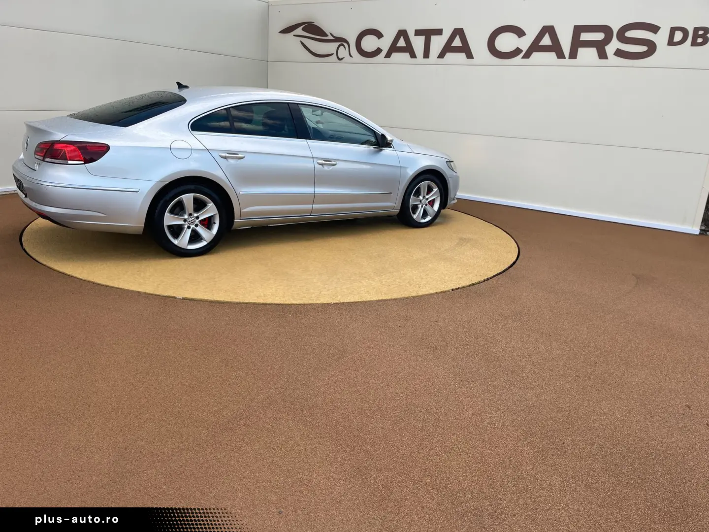 Volkswagen Passat-Cc