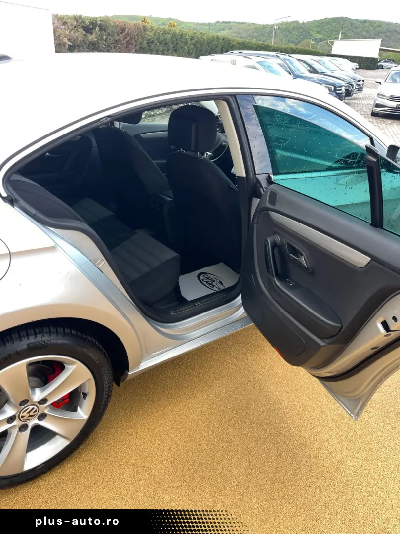 Volkswagen Passat-Cc
