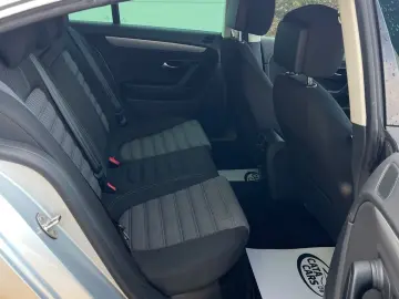 Volkswagen Passat-Cc