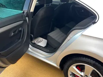 Volkswagen Passat-Cc
