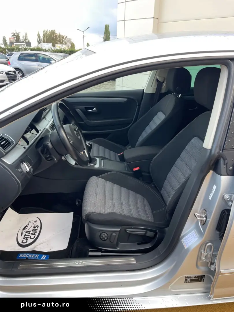 Volkswagen Passat-Cc