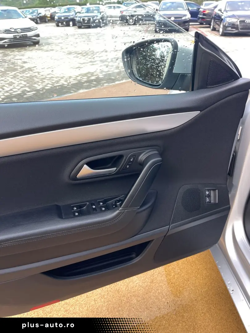 Volkswagen Passat-Cc