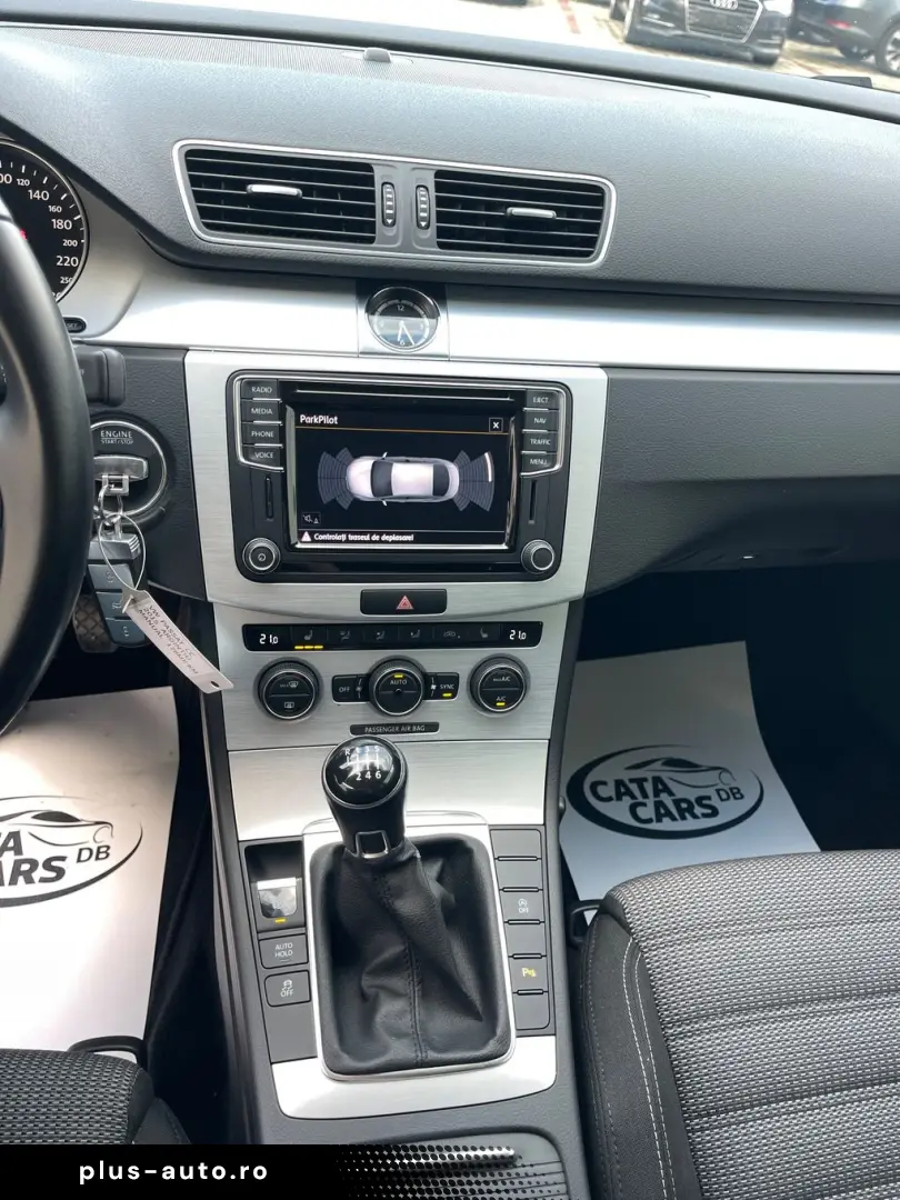 Volkswagen Passat-Cc