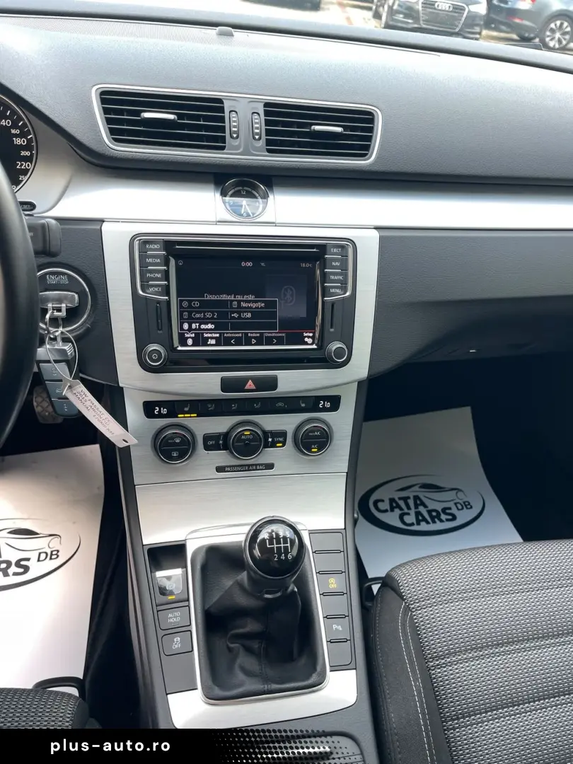 Volkswagen Passat-Cc