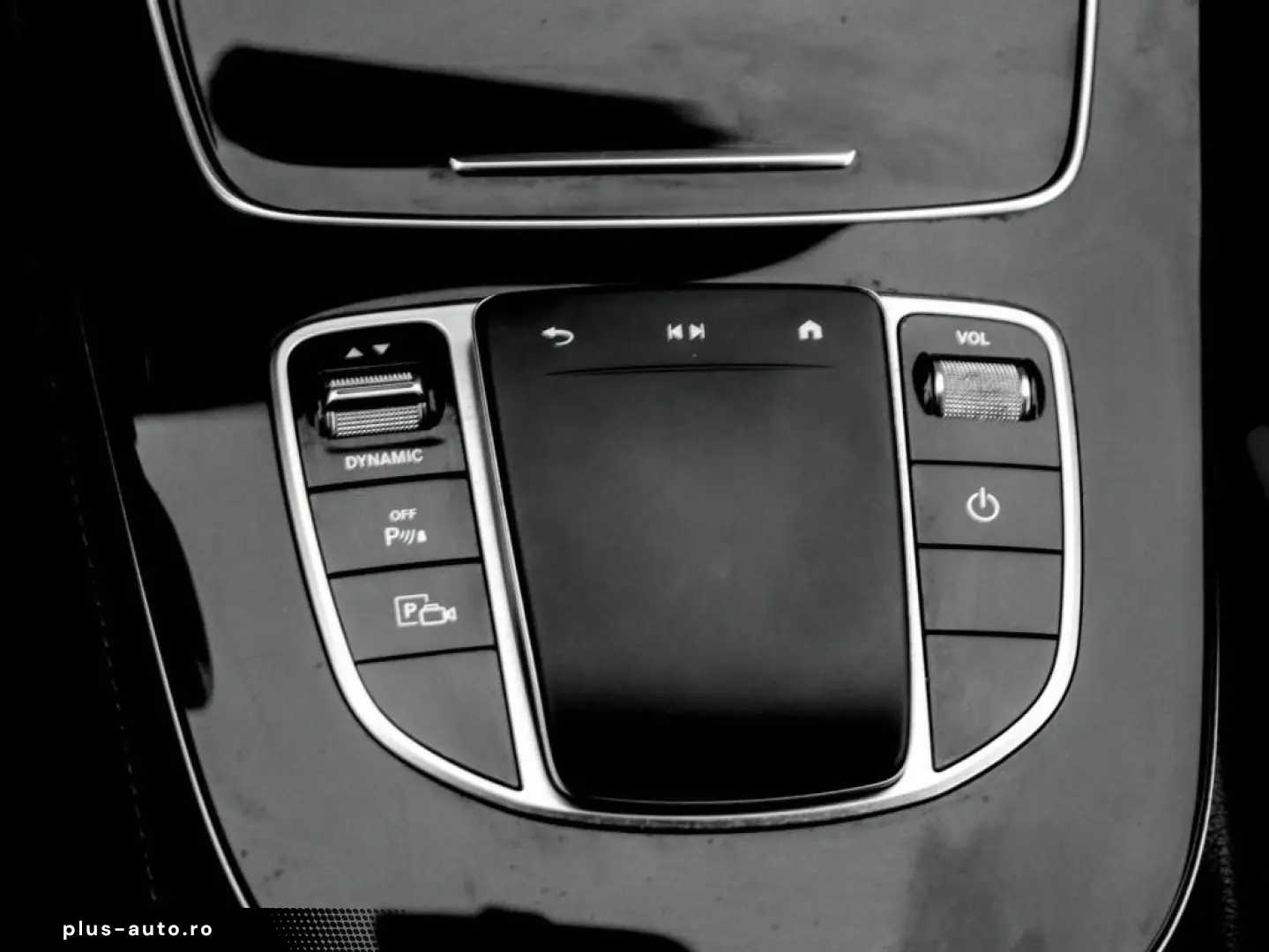 MERCEDES-BENZ E 300e Avantgarde AHK LED Kamera Navi