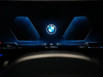BMW 540d xDrive M Sport Pro PAN HUD ACC 360ACC AHK
