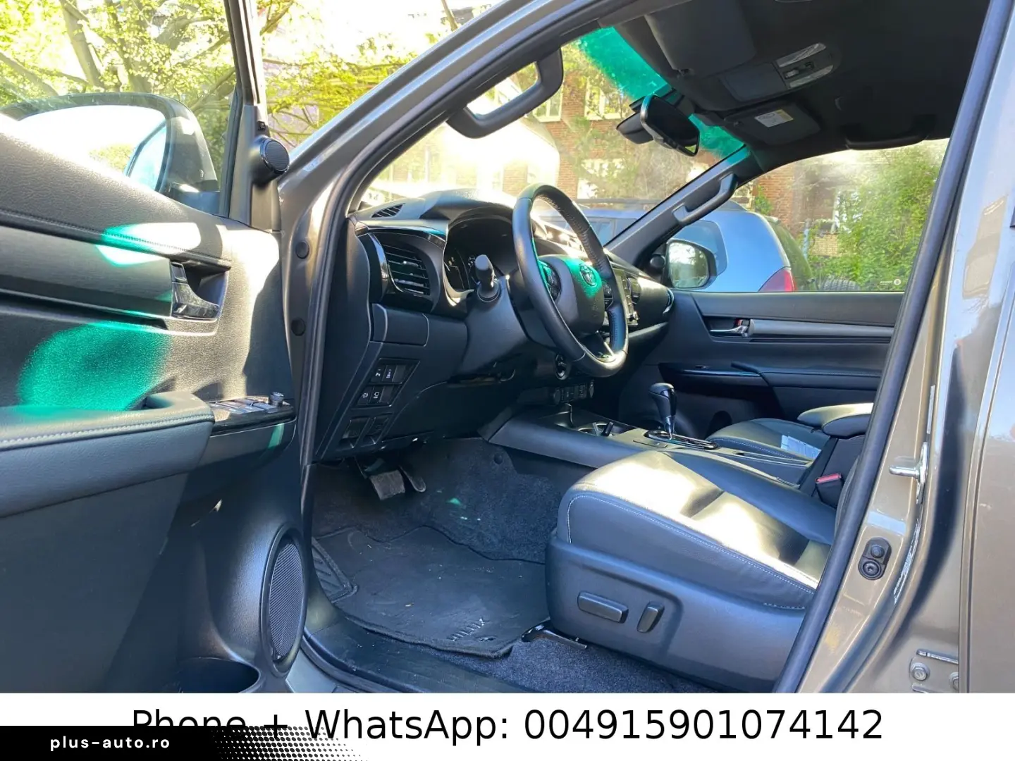 TOYOTA Hilux 2.8 D Invicible 4x4 KLIMA LED Navi
