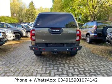 TOYOTA Hilux 2.8 D Invicible 4x4 KLIMA LED Navi