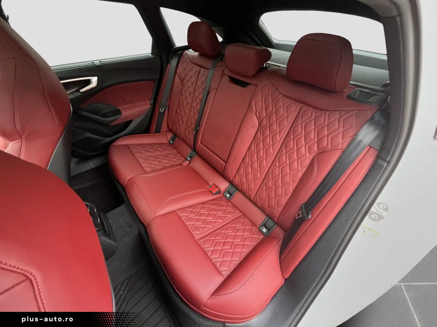 AUDI S5 Avant TECH PRO STD-HEIZUNG PANO B&O