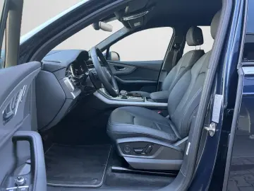 AUDI Q7 45 TDI quattro 7 Sitze Matrix LED